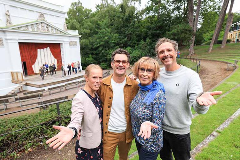 Folkkära stjärnan Eva Rydberg har två barn – så lever Birgitta och ...