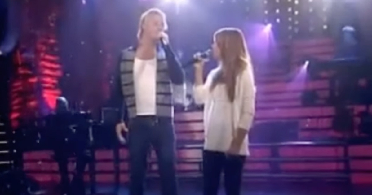 Magnus Carlsson sjunger duett med Molly Sandén