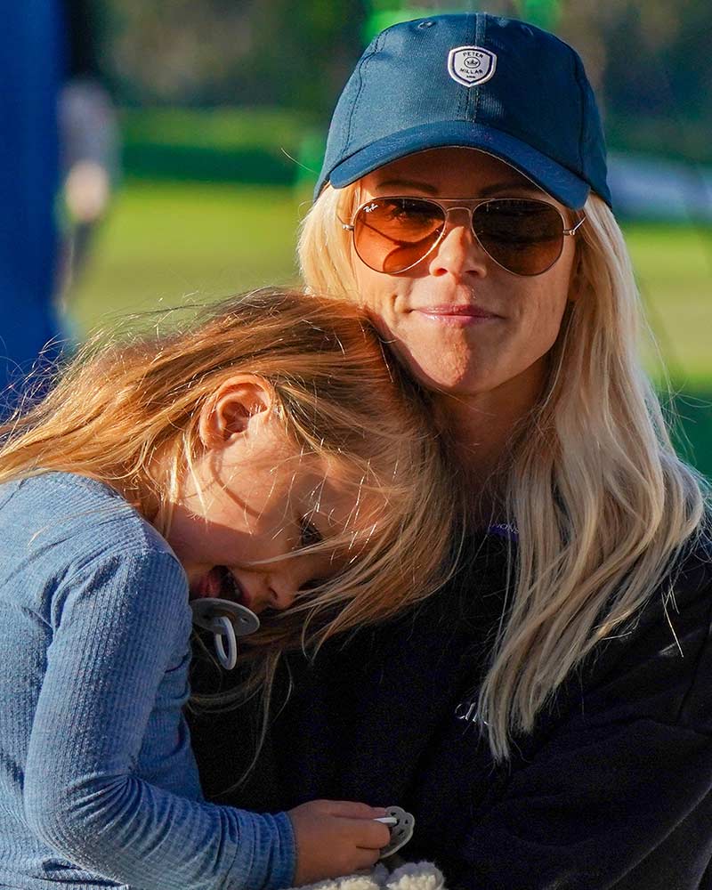 Elin Nordegren med dottern Zeta.