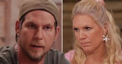 Niklas Petersson och Anna Brolin i Farmen. Foto: TV4