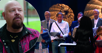 Anders Bagge och Demenskören