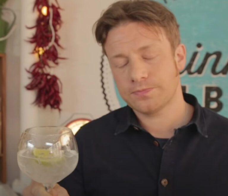 Jamie Olivers ultimata Gin & Tonic sätter fart på helgen
